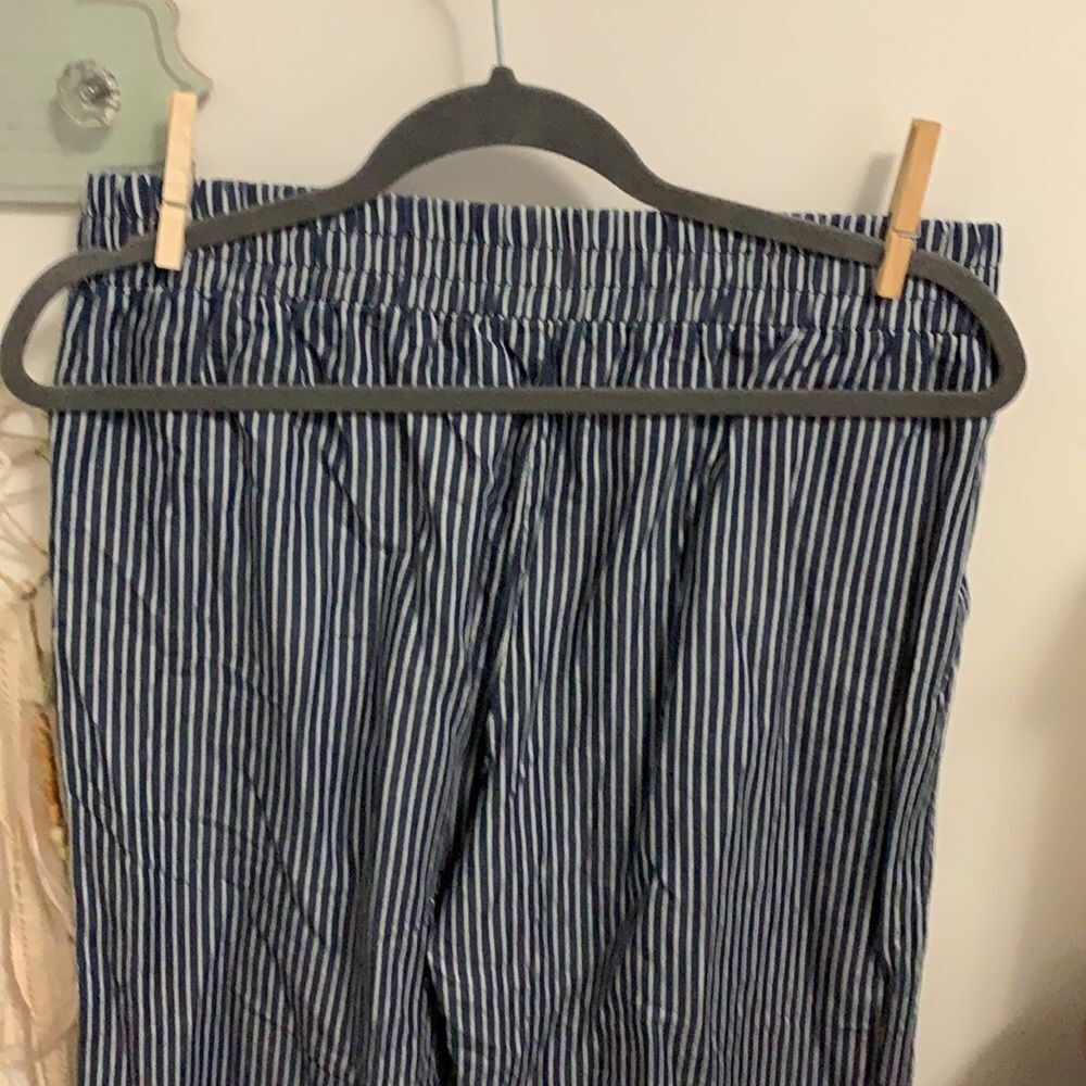 Michael Kors Cropped Blue‑White Striped Drawstring Pants Size M - Picture 4 of 5